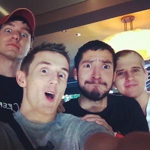 ifone (feat. scexnry & entri) (Explicit)