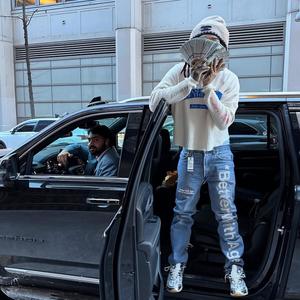 Leaves (feat. Chuckie Wackkem) (Explicit)