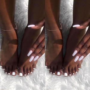 White toes (Explicit)