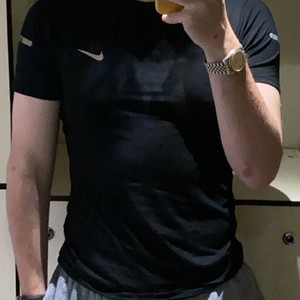 BUGUN BIRINI BICAKLADIM