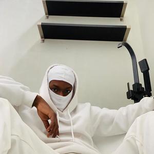 Sunmomi (feat. Gbongi) (Explicit)