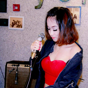 Như Là Mơ (Acoustic Version)