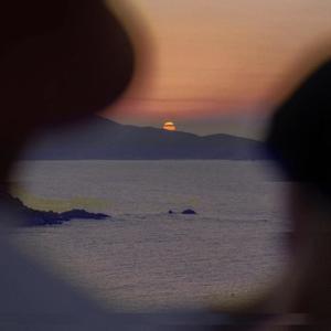 MAREA (feat. Angstrom) (Explicit)