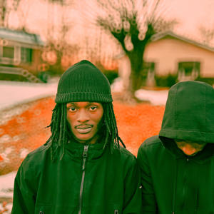 Upvibin (feat. Twxntybxll) (Explicit)