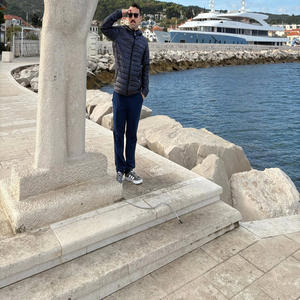 Im tatto artist know in dream this song i hope you enjoey