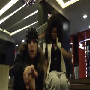 célébrité (feat. Roxxiokane) (Explicit)