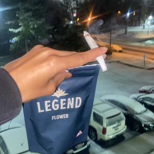 Lookin 2 Sweet (feat. ApTiz & Lilreap) (Explicit)