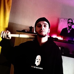 Телефон (Explicit)