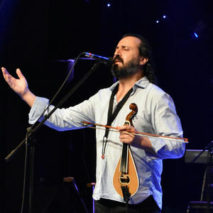 ΤΥΦΛΟΙ (Αυτοί που βλέπουνε) (feat. Γιώργος Κατσουλιέρης) (Special Version)