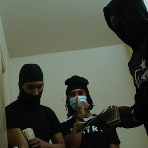 Goosebumps (feat. draclorkrudd, lul1alias & Lul Wick) (Explicit)