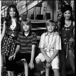 QUAGENINDACUPP (feat. ysldavee) (Explicit)