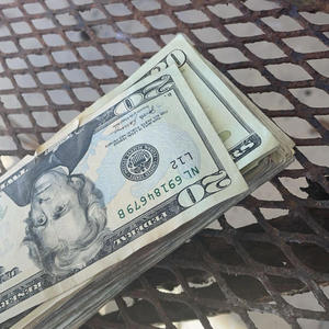 No Help (feat. Spooky Dior & Vell) (Explicit)