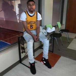 Used 2 b Friends (feat. BlaccStarr) (Explicit)