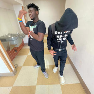 Fanned out (feat. Eddywittatoolie) (Explicit)