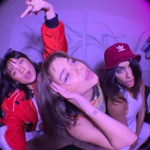 G0TH G1RL$! (feat. N8F & M4DE-UP) (Explicit)