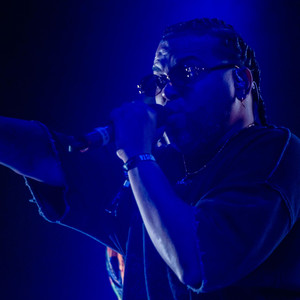 En Toa (En Vivo|Explicit)