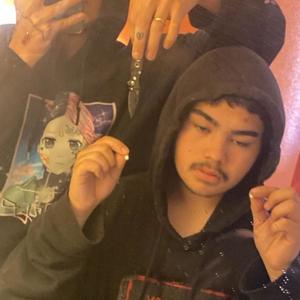 Won't Fold (feat. nokia2k & Hoshie Star) (Explicit)