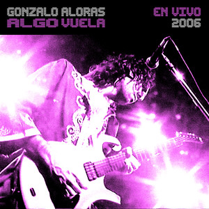 Tres (En Vivo)