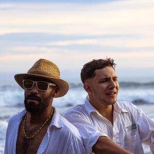 HOLA SEÑORITA (with. LION MAN)