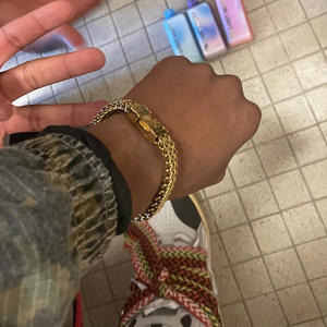 Tim Duncan (feat. Bankstarjo) (Explicit)