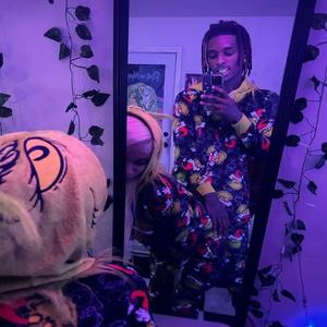 Pretty Brown (feat. Devaughn) (Explicit)