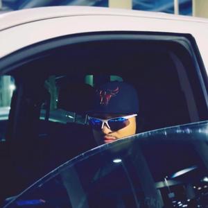 Con Tigo || Me Quedo (Oficial Audio) (Explicit)