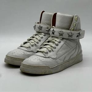 Givenchyy (feat. G$ Lil Ronnie) (Explicit)