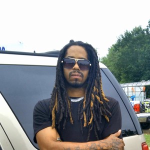 On Her(feat. Bunnz & Musik Drama) (Explicit)