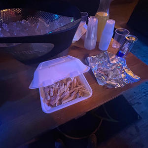 crybaby (feat. woplook & chantz) (Explicit)