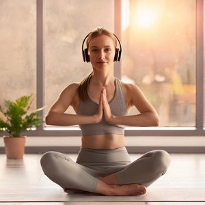 Yoga Harmonics: Flowing Pose Tunes