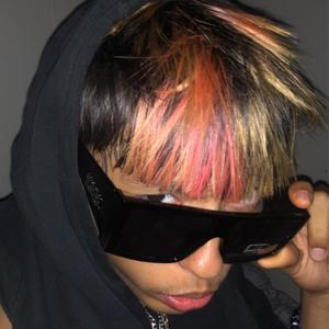 iLLEST BOYZ iN PiNK (Explicit)