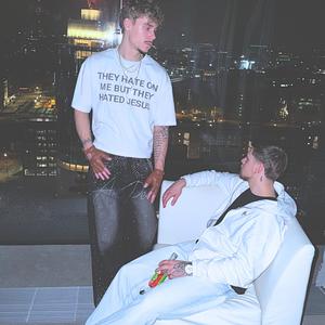 HOLYFIRE (feat. DAVVID)