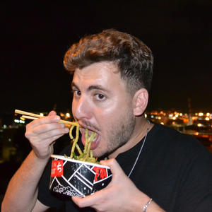 מיליונר מהראפ (Explicit)