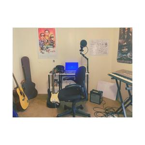 Pretty Blue (feat. TEXASGUNCLUB) (Explicit)