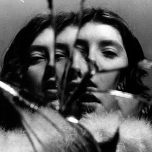 не ревную. (Explicit)