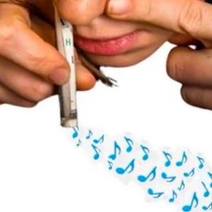 paint (feat. Dez) (Explicit)