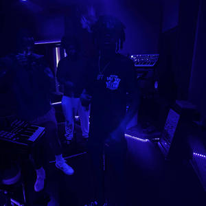 Side Of Me Freestyle (Explicit)