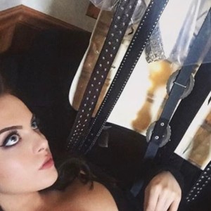 molly dreams (Explicit)