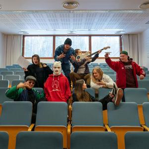 Kortisto (feat. Sigfrid) (Explicit)