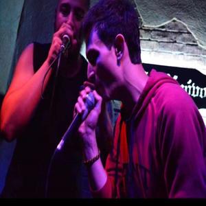 Ξεχνάμε (feat. Εσώκλειστο Χαμόγελο) (Explicit)