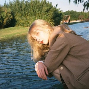 窗外雨声滴滴答答 (男生版)