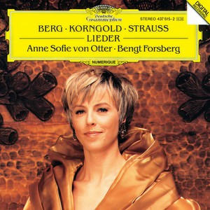 Ich trage meine Minne, Op. 32, No. 1 - R. Strauss: Ich trage meine Minne, Op. 32, No. 1: Andante con moto (我怀着我的爱,作品32之1 - 生动的行板)