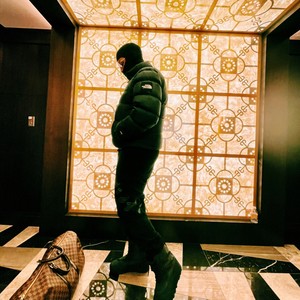 Last Night In LA (feat. ihatesunday) (Explicit)