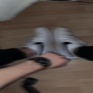 Breaking Free (feat. Synthwavemaster & Maxi Loo) (Techno)