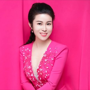 大红果子剥皮皮