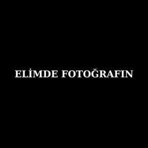 Elimde Fotoğrafın