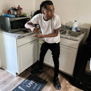 How im grittin (feat. Brookzoff7th) (Explicit)