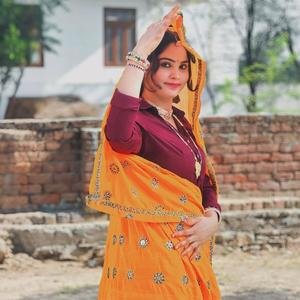 फोन माई दो फोटु थारी ज्यानु