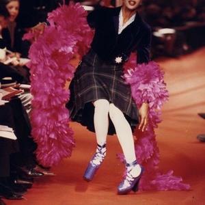 fashion girl (Explicit)