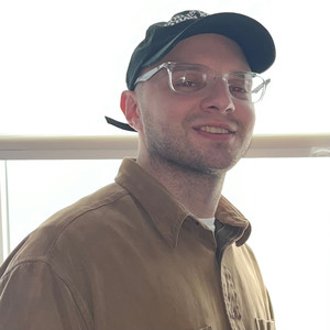 Shane T. Hoffmann - DEAD 2 ME (Explicit)